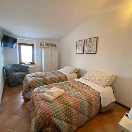 Casa Nonna Rina Дом отдыха Кьюздино